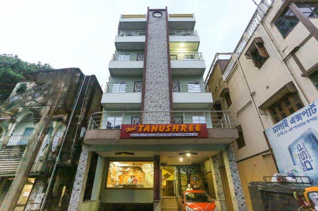 Oyo 60609 Hotel Tanushree Rampurhat Экстерьер фото