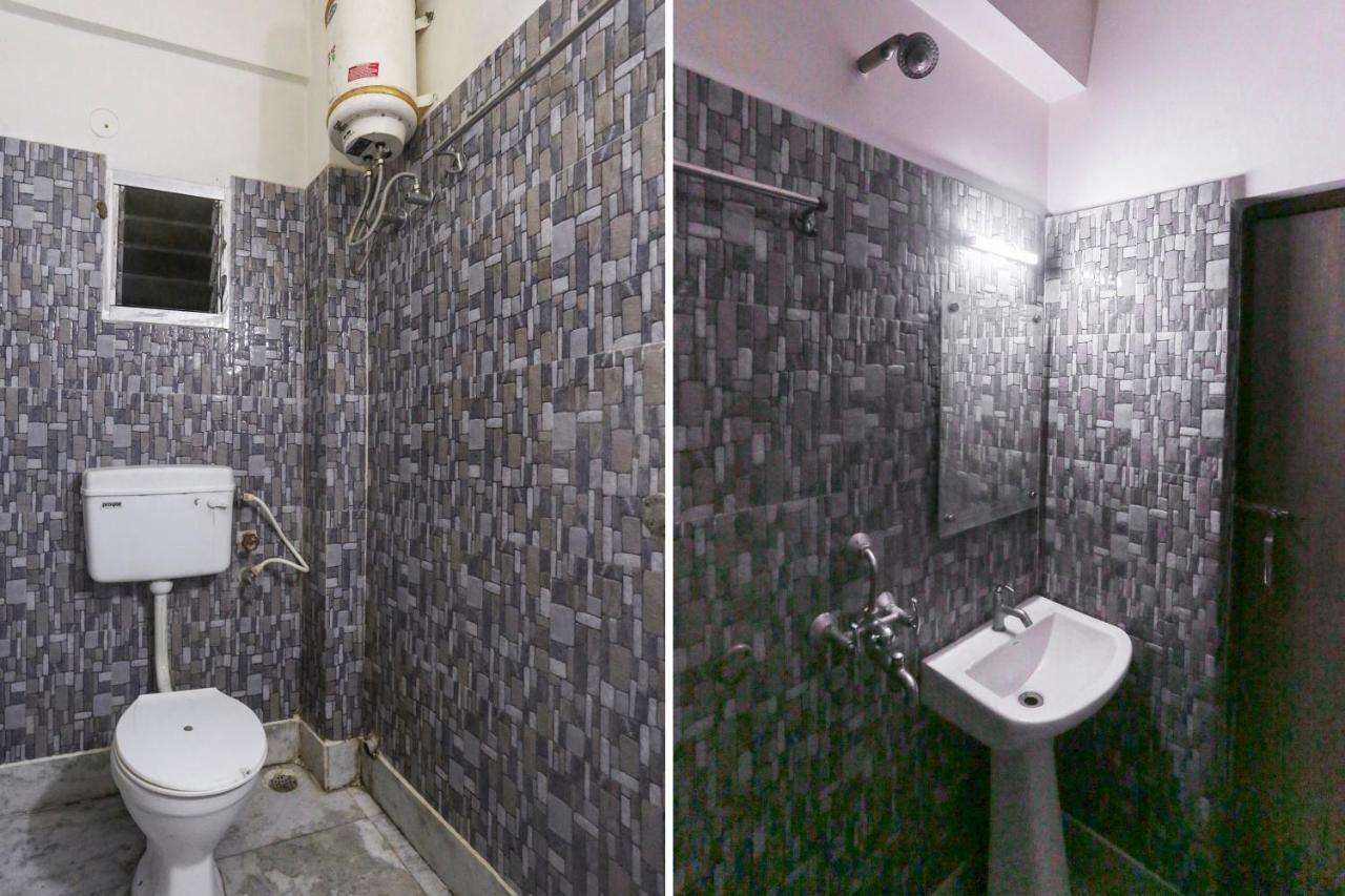 Oyo 60609 Hotel Tanushree Rampurhat Экстерьер фото